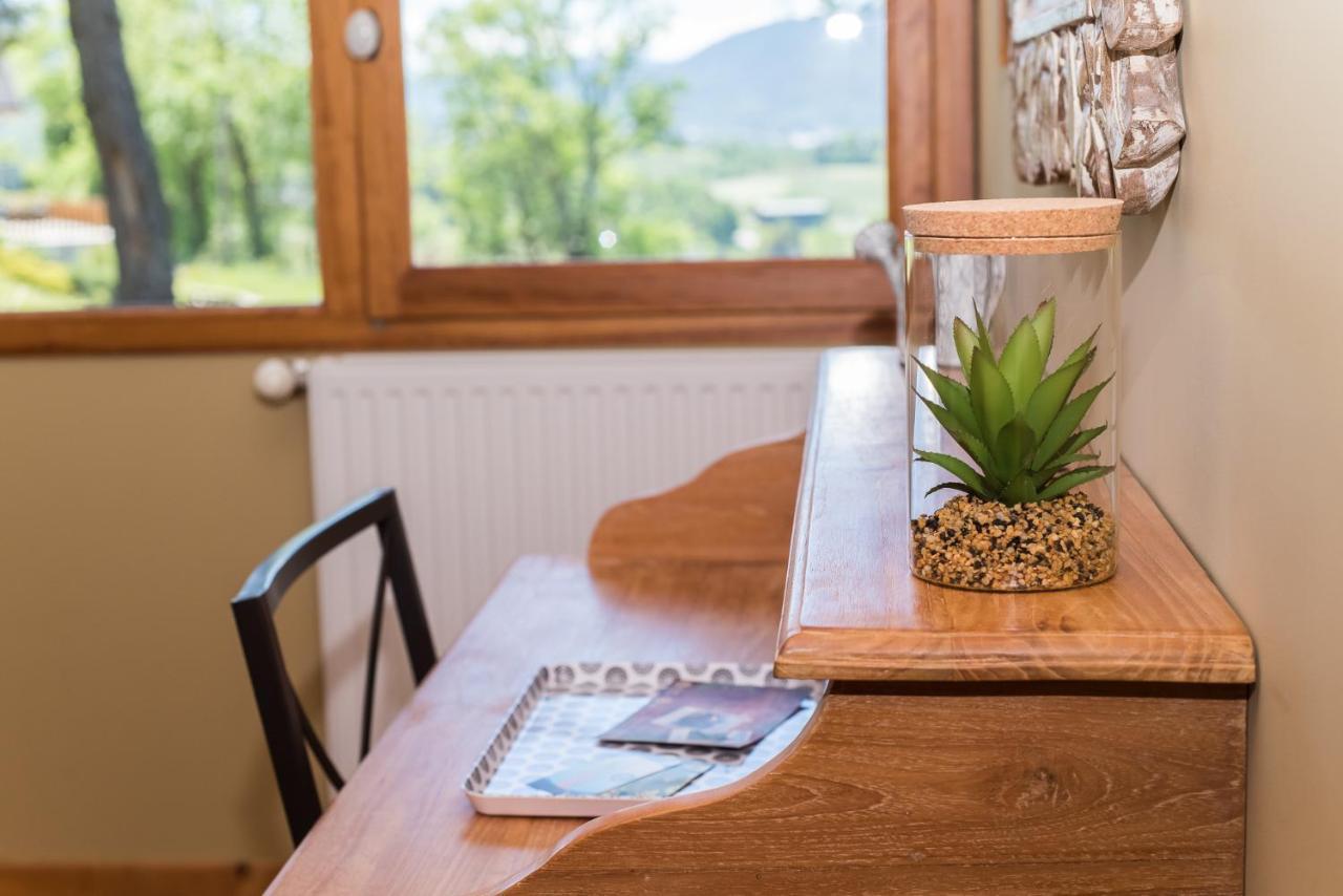 Maison D'Hotes Agathe Et Sophie Lans-en-Vercors Zewnętrze zdjęcie